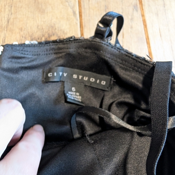 Juniors City Studio Purple Sequin Ruched Sheath Dress Size 5 - Picture 6 of 9